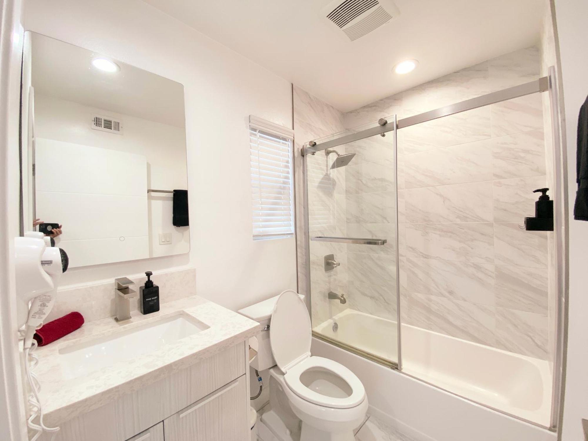 Modern 3Br Home In Mid-City ロサンゼルス エクステリア 写真